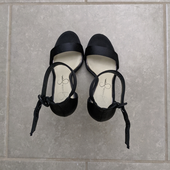 5" Pumps - Picture 2 of 3